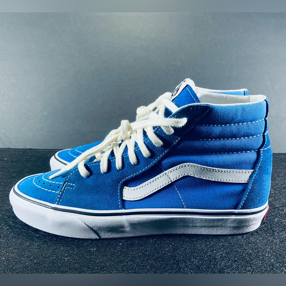 Vans off the wall sk8 hi suede
